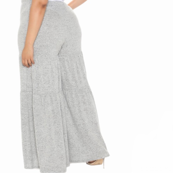 Fashion Nova Want To Cuddle Wide Leg Tiered Lounge Pants Heather Grey 1X - Picture 3 of 10